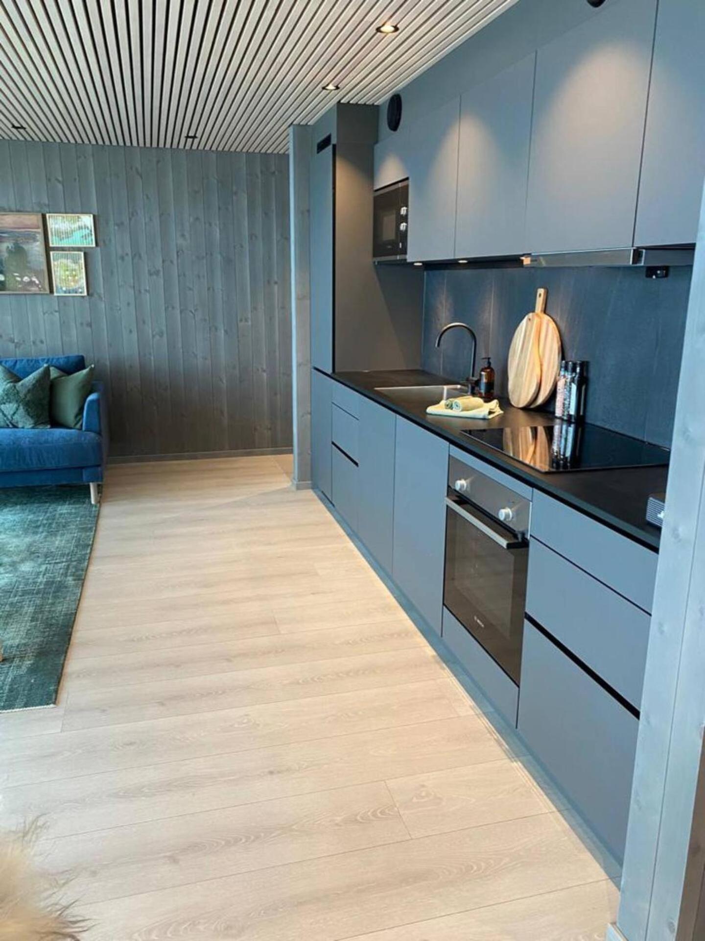 Waterfront Apartment With Panoramic Sea View 헤닝스베르 외부 사진